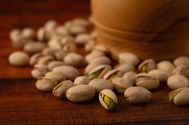 خرید و قیمت پسته اکبری صادراتی + فروش عمده